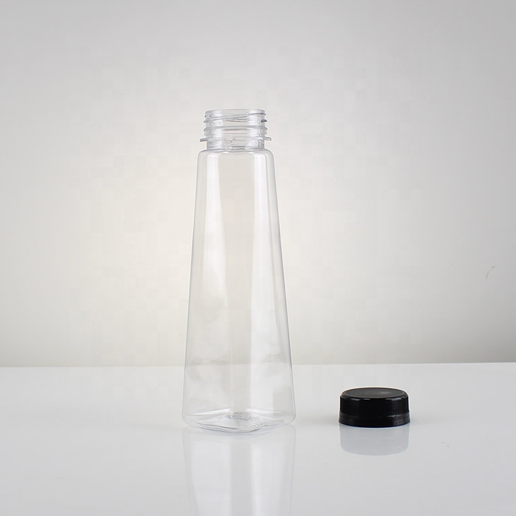 Luxury High Quality Home Shop Clear PET Plastic Water Square Bottle Manufacturers